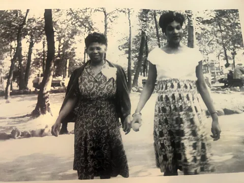 Tami’s great-grandmother walking with Tami’s grandmother, who was pregnant with Tami’s aunt